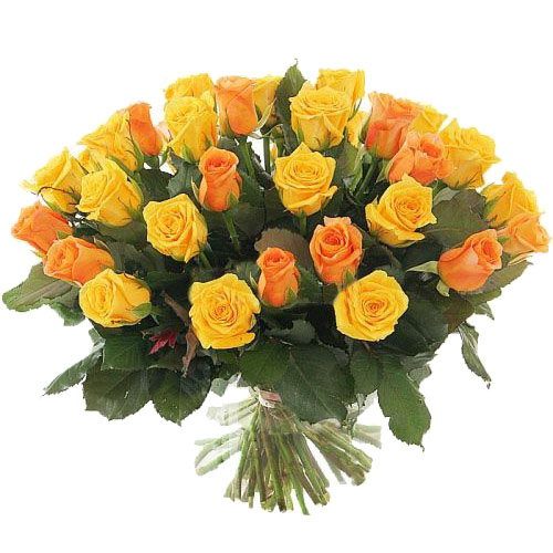 Фото товара 51 желтая и кремовая роза в Трускавце