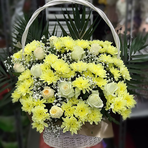 Фото товара Корзина "Жёлтые хризантемы и розы"" в Трускавце